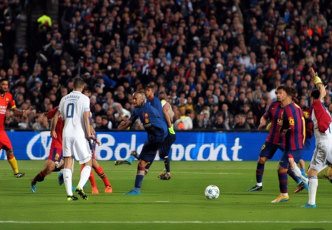 巴塞罗那vs皇家马德里：百年对决解析与现状对比(图3)