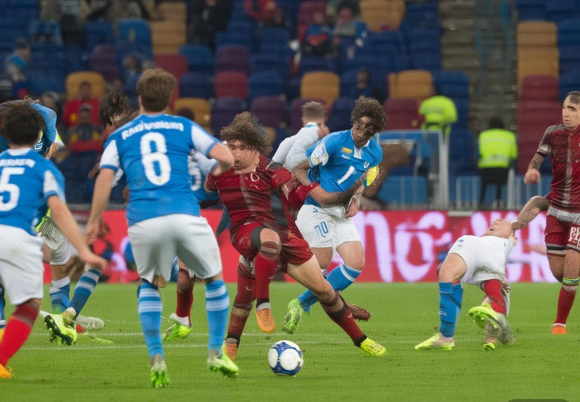 2018罗马拉齐奥德比：历史激情碰撞，战术对决火花四溅(图3)